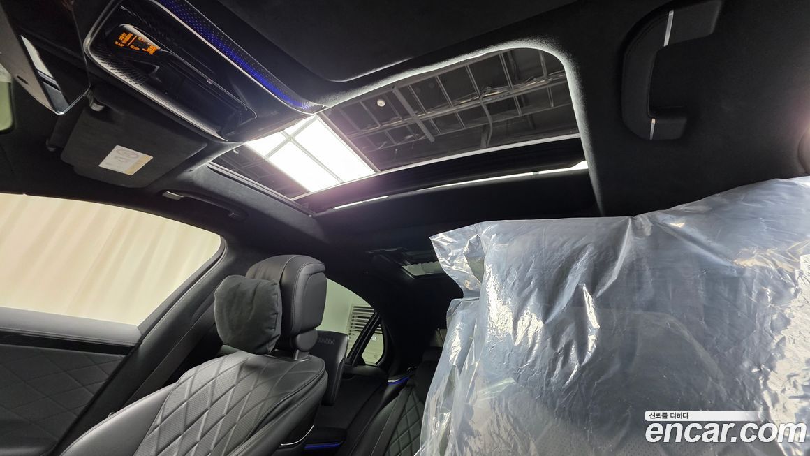 Mercedes-Benz S-Class 2021