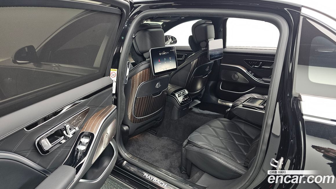 Mercedes-Benz S-Class 2022