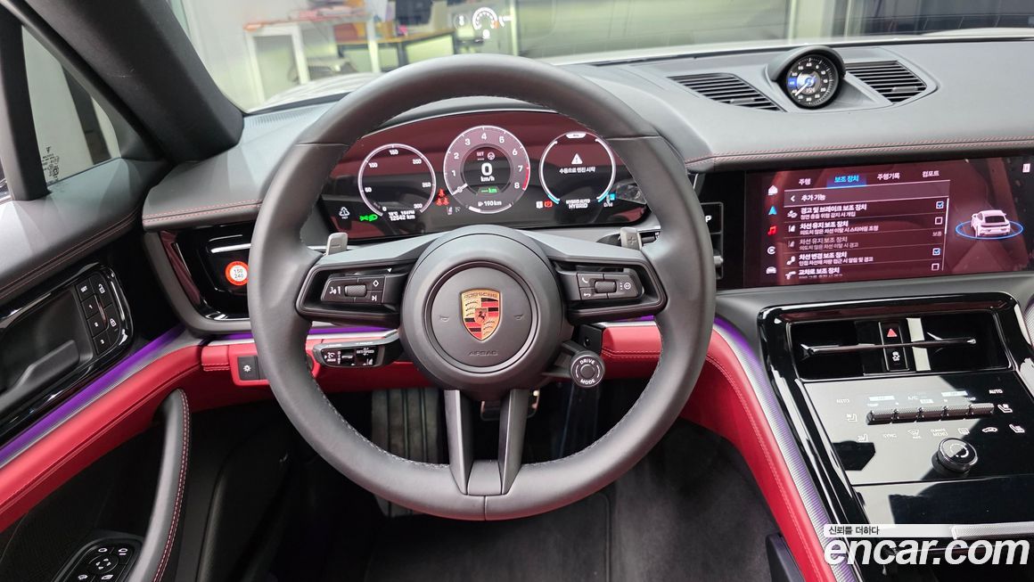 Porsche Panamera 2025