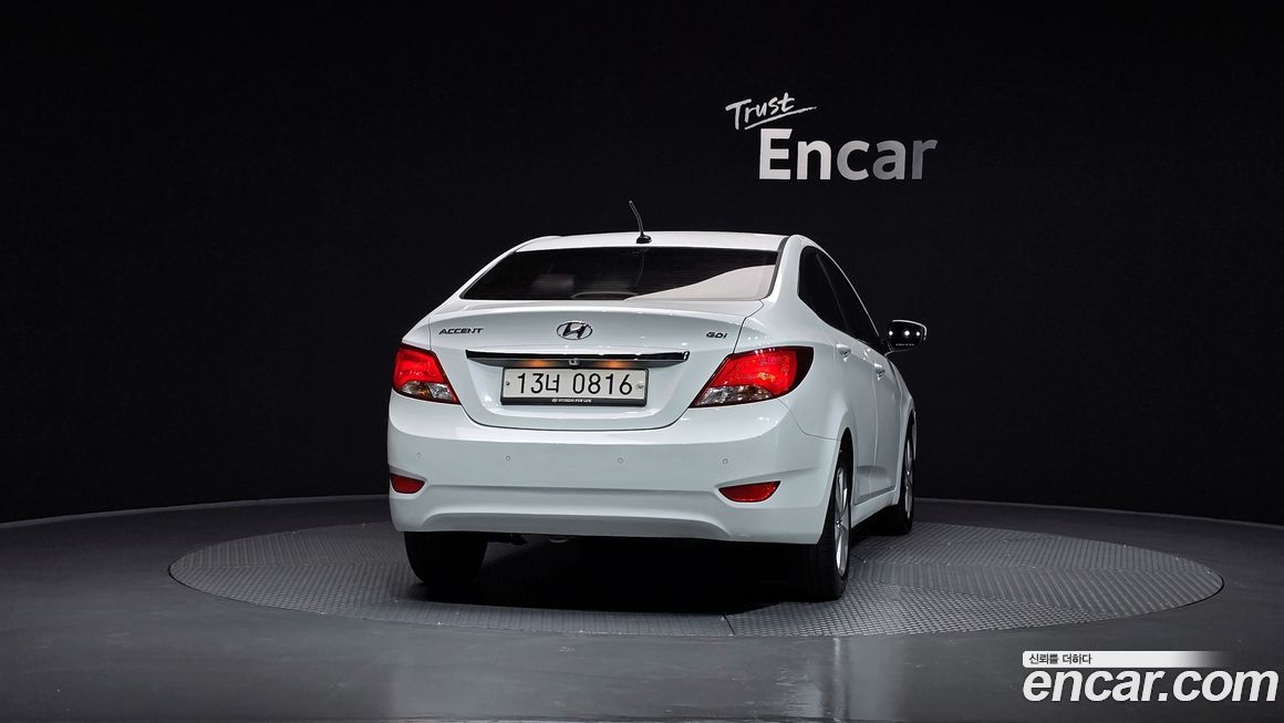 Hyundai Accent 2016