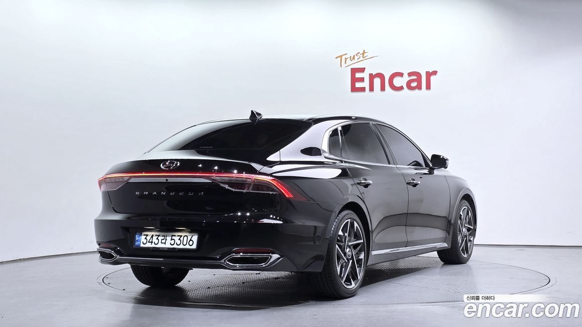 Hyundai Grandeur 2021