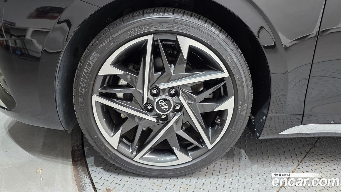 Hyundai Grandeur 2021