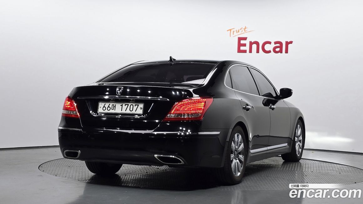 Hyundai Equus 2010