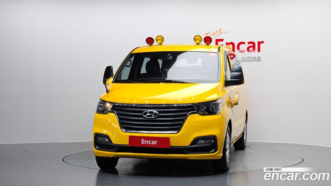 Hyundai Starex 2019