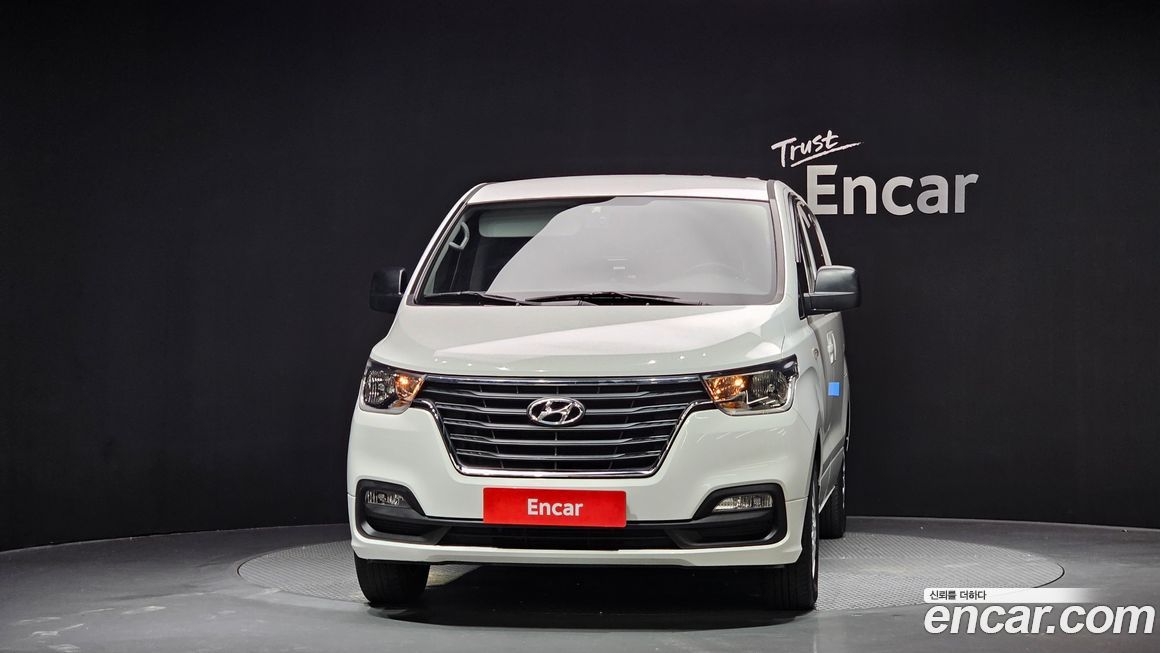 Hyundai Starex 2019