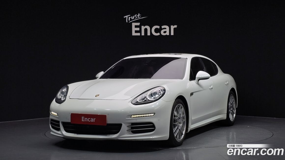 Porsche Panamera 2015
