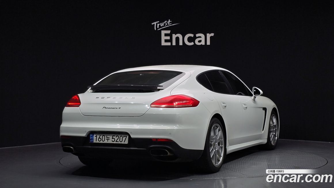 Porsche Panamera 2015
