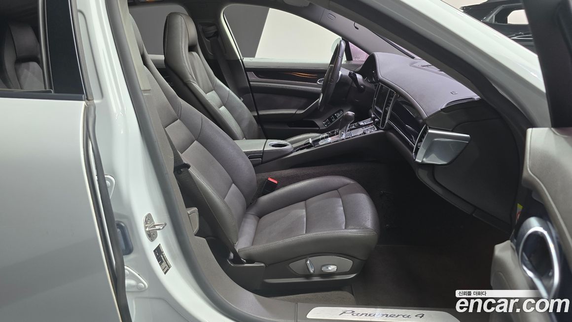 Porsche Panamera 2015