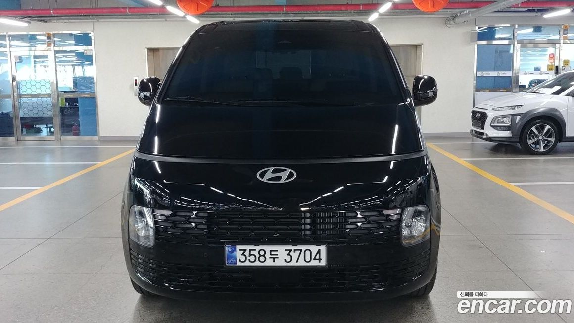 Hyundai Staria 2025