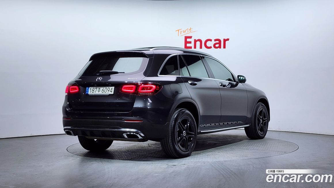 Mercedes-Benz GLC-Class 2022