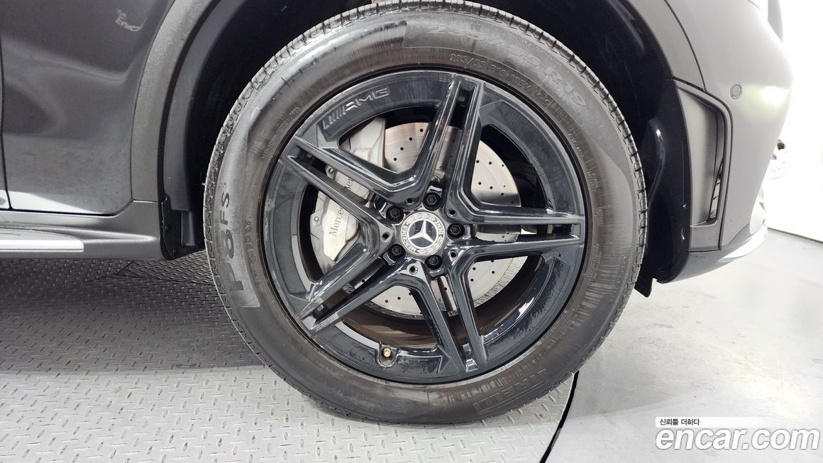 Mercedes-Benz GLC-Class 2022