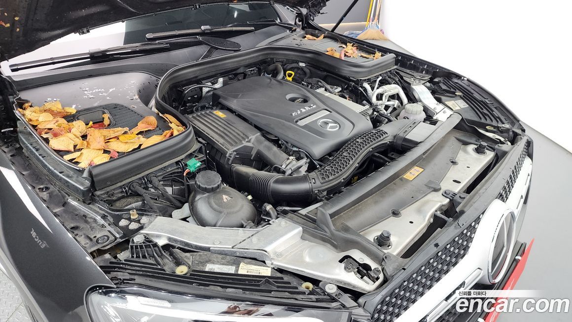 Mercedes-Benz GLC-Class 2022