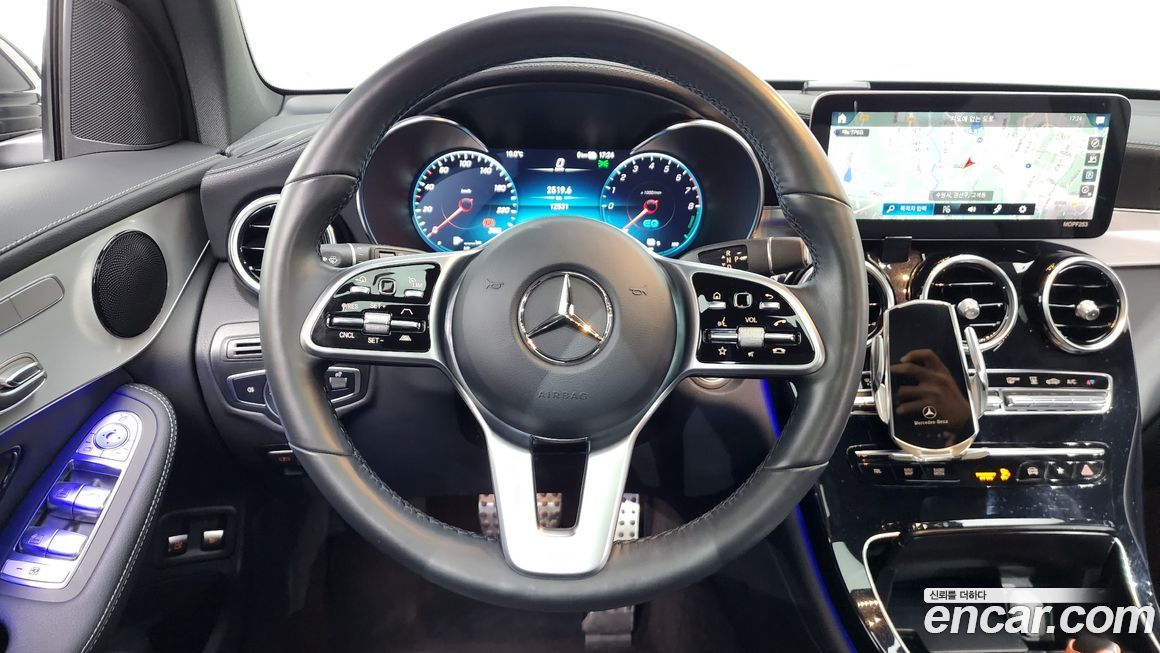 Mercedes-Benz GLC-Class 2022