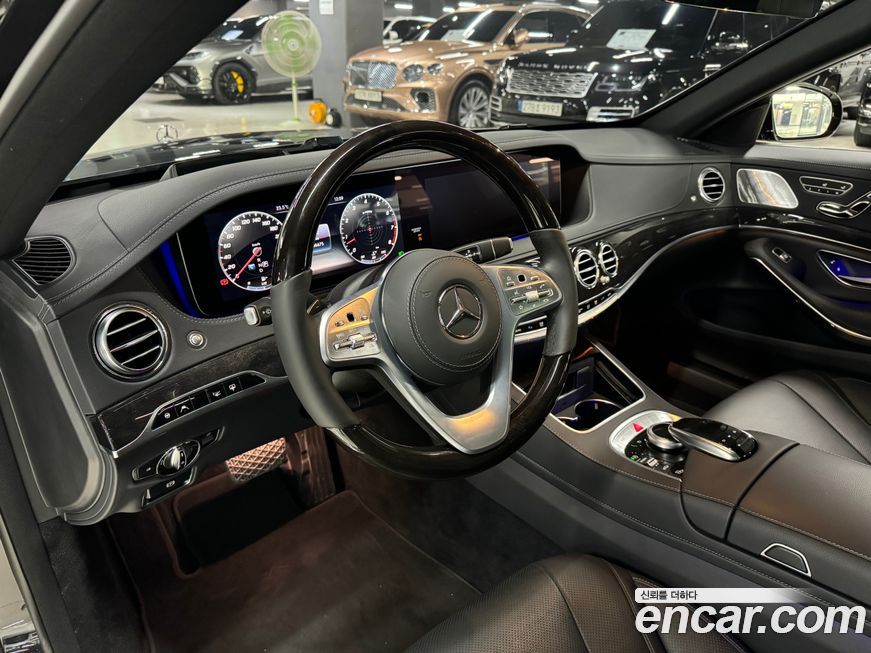 Mercedes-Benz S-Class 2019