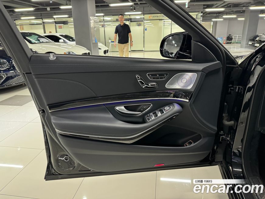 Mercedes-Benz S-Class 2019