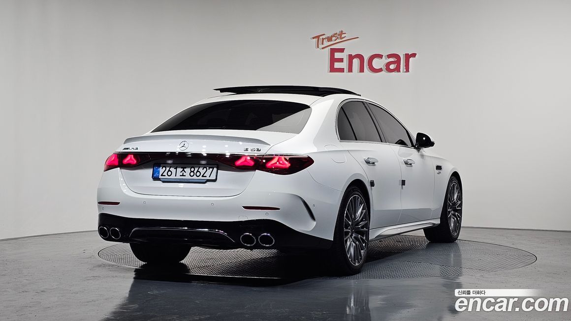 Mercedes-Benz E-Class 2025