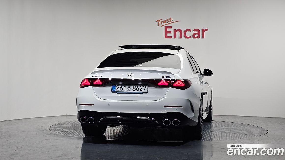 Mercedes-Benz E-Class 2025