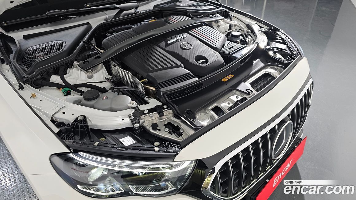 Mercedes-Benz E-Class 2025