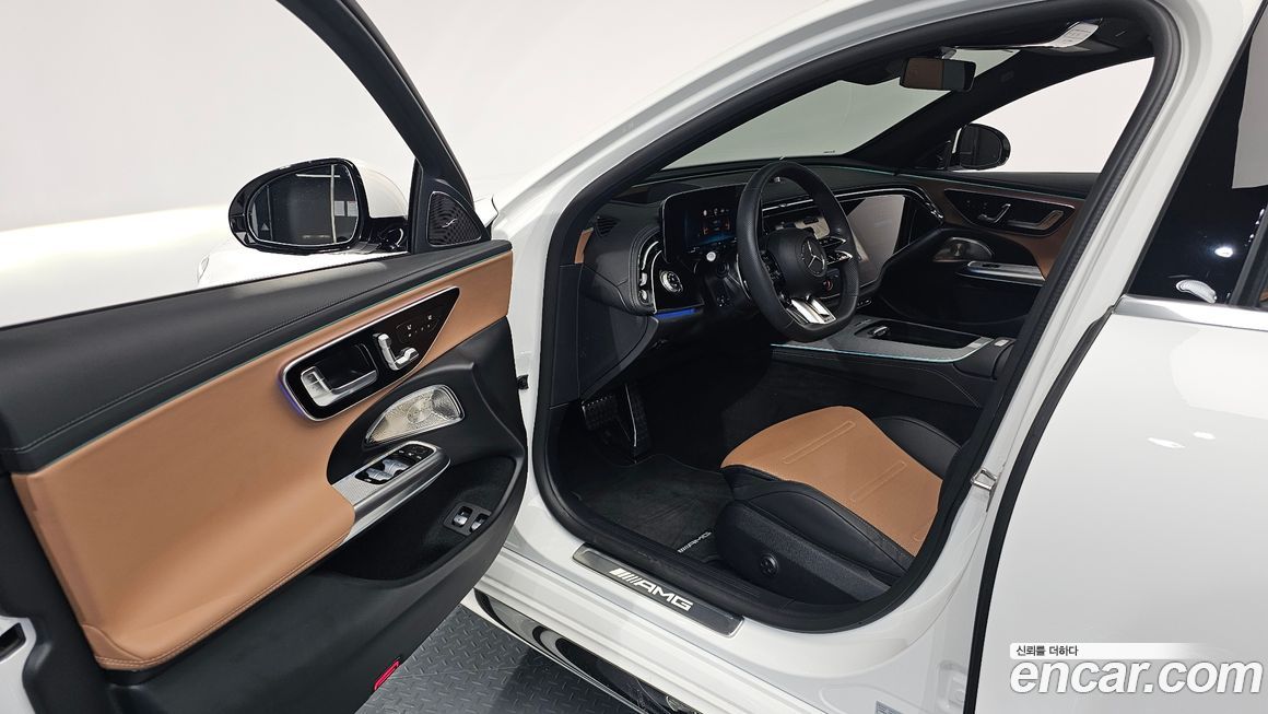 Mercedes-Benz E-Class 2025