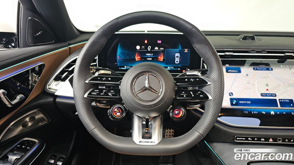 Mercedes-Benz E-Class 2025