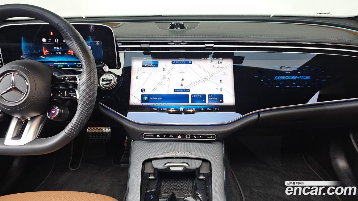 Mercedes-Benz E-Class 2025