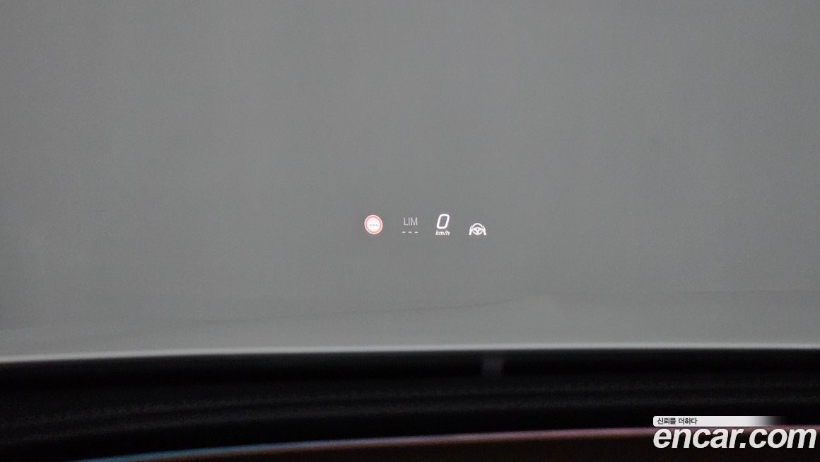 Mercedes-Benz E-Class 2025