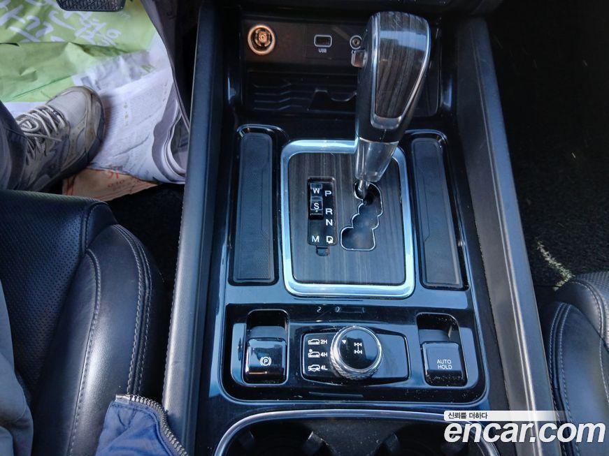 KG_Mobility_Ssangyong Rexton 2018