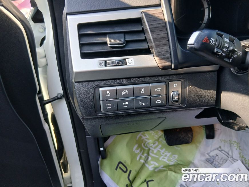 KG_Mobility_Ssangyong Rexton 2018