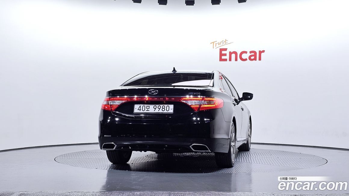 Hyundai Grandeur 2016