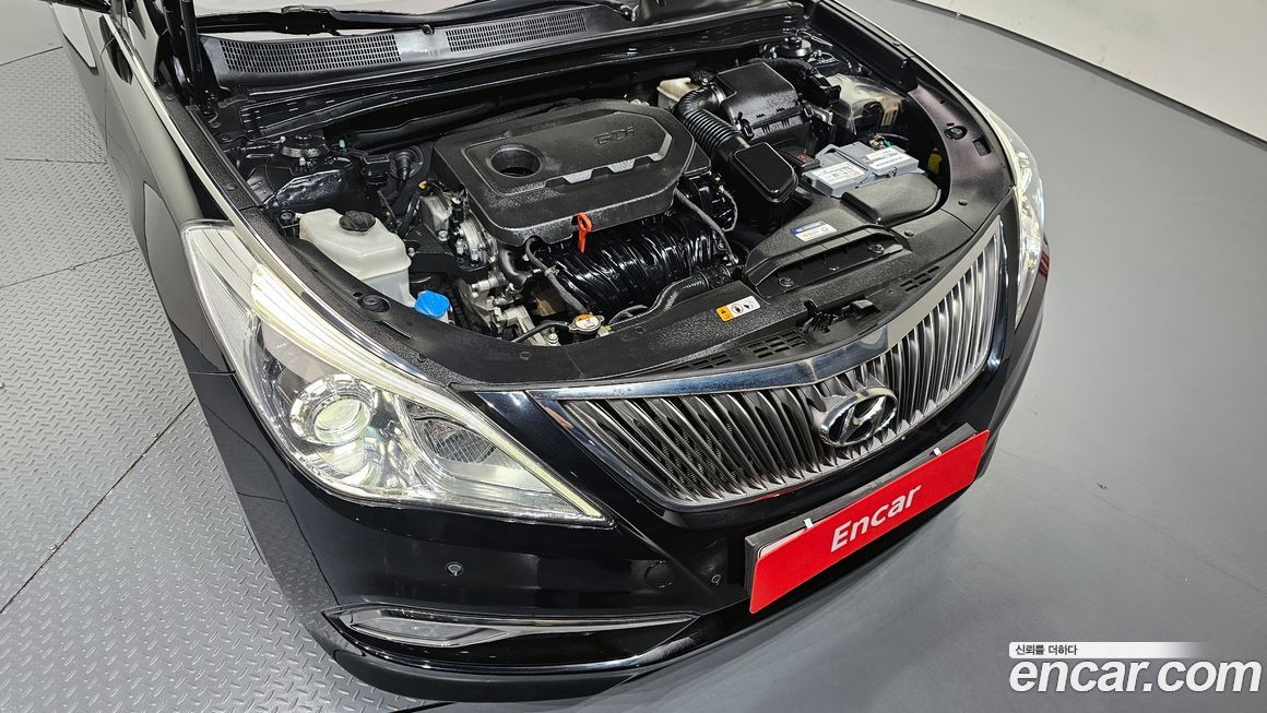 Hyundai Grandeur 2016