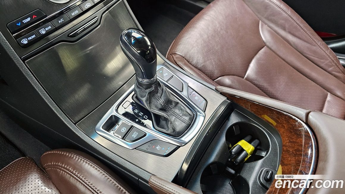 Hyundai Grandeur 2016