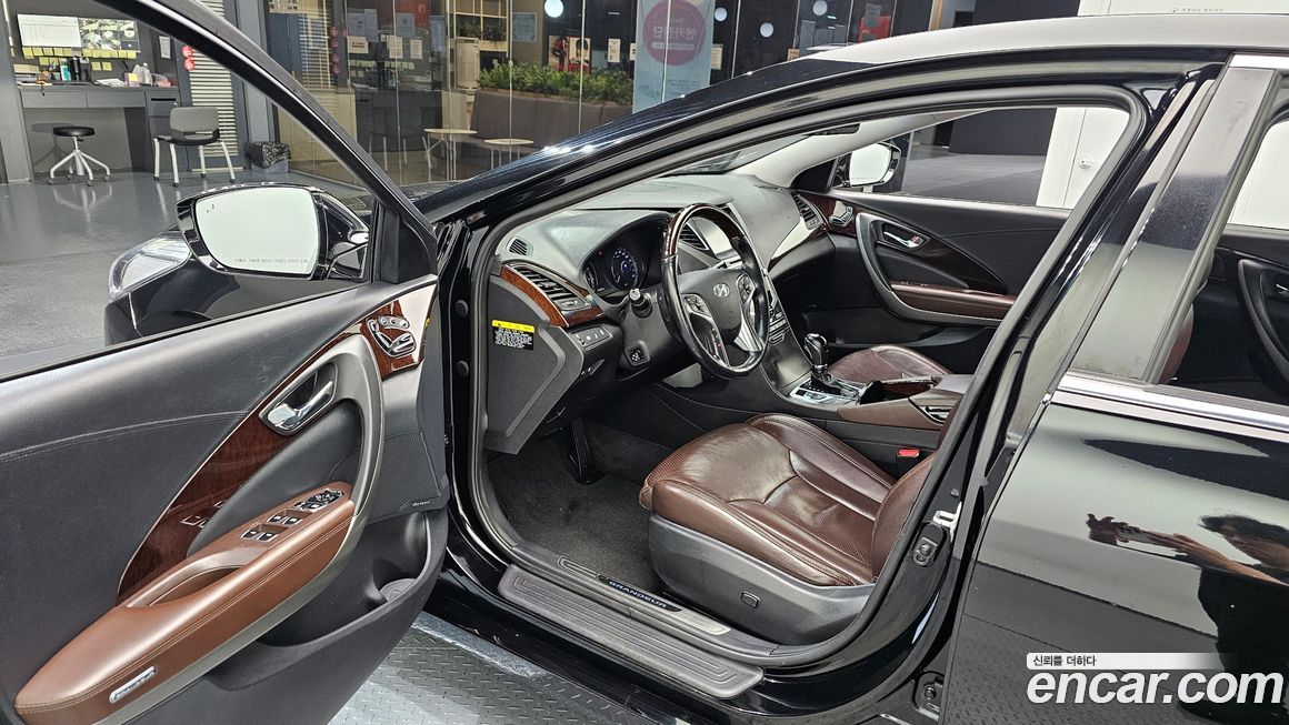 Hyundai Grandeur 2016