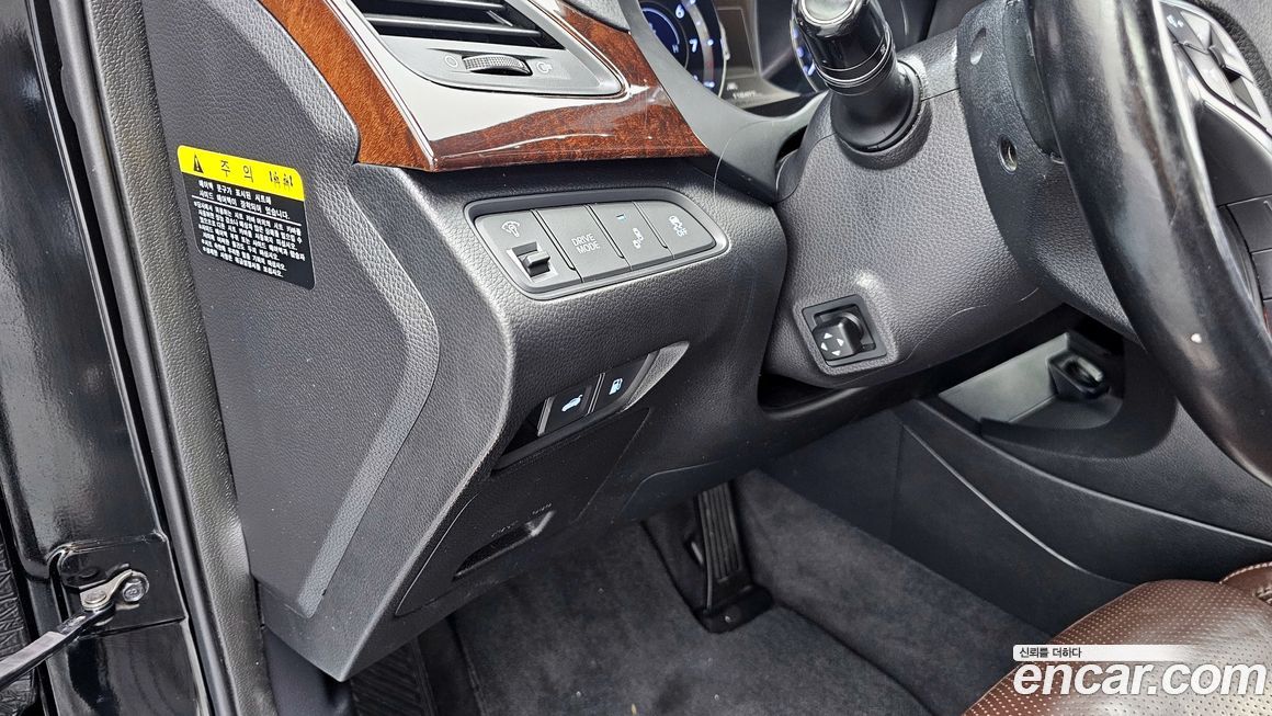 Hyundai Grandeur 2016