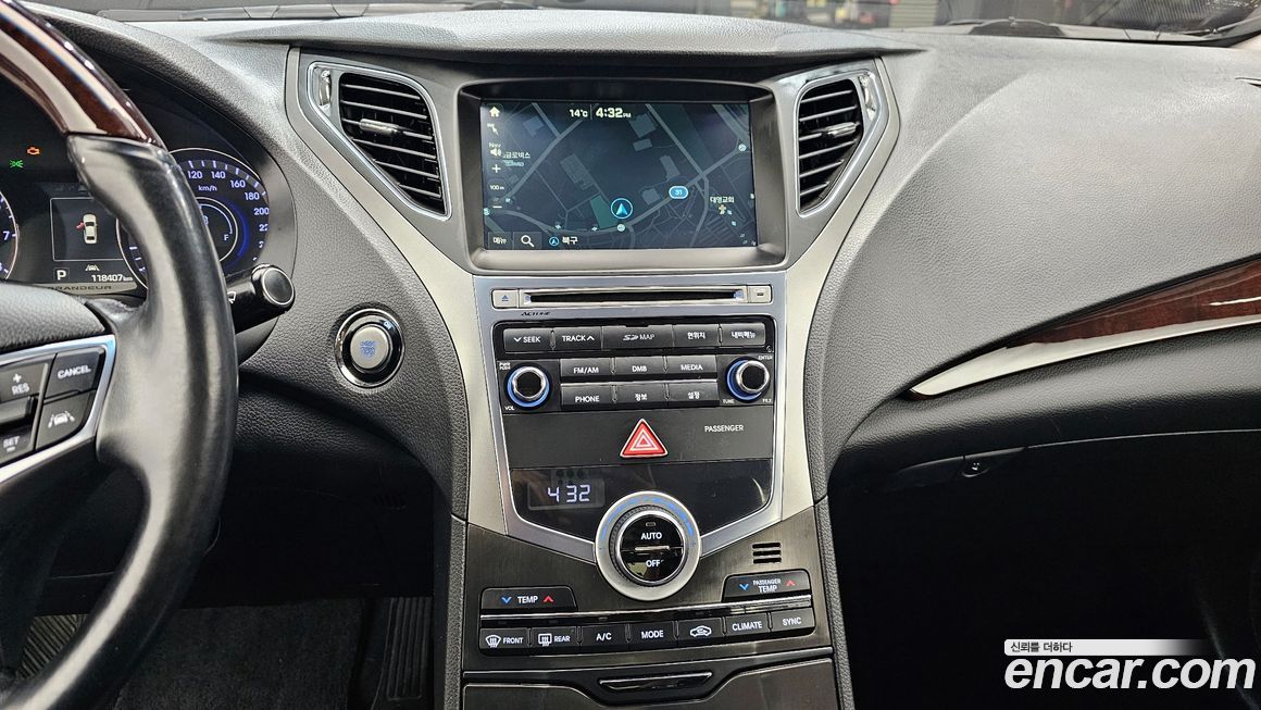 Hyundai Grandeur 2016