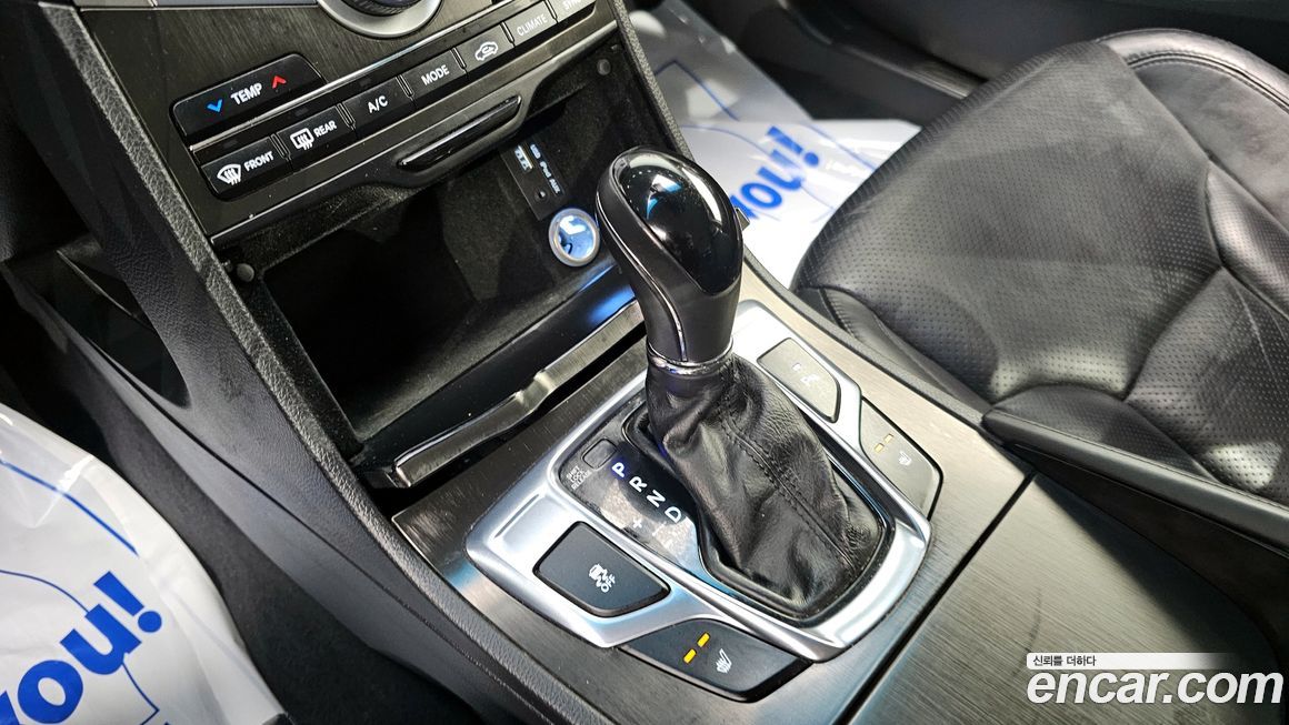 Hyundai Grandeur 2015