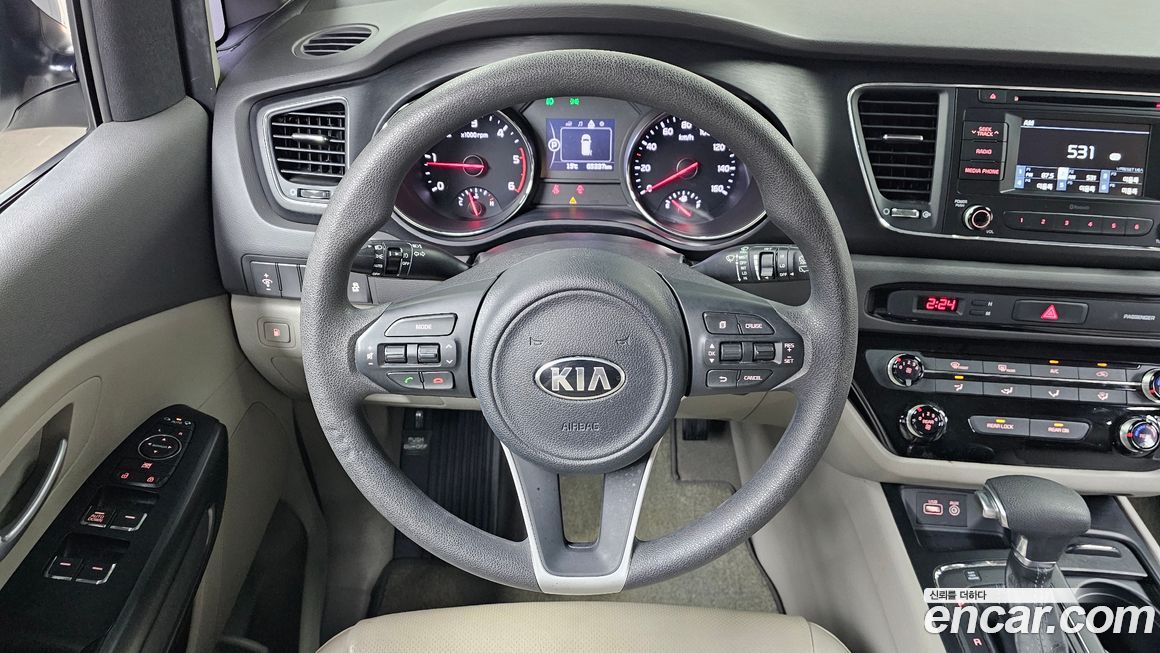 Kia Canival 2017