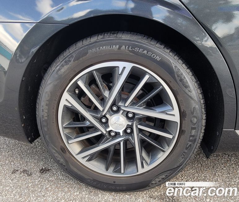 Hyundai Grandeur 2021