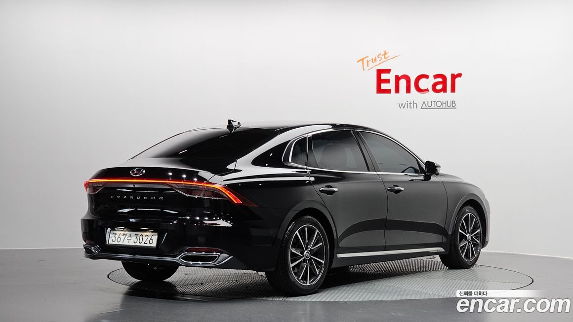 Hyundai Grandeur 2022