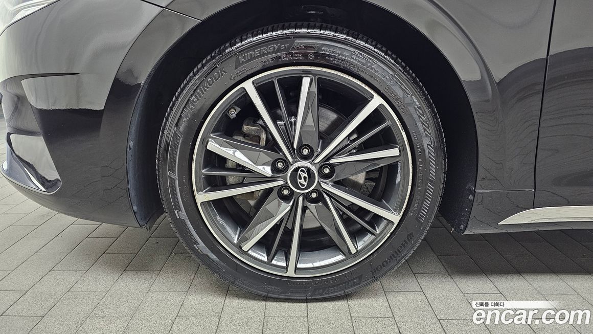 Hyundai Grandeur 2022