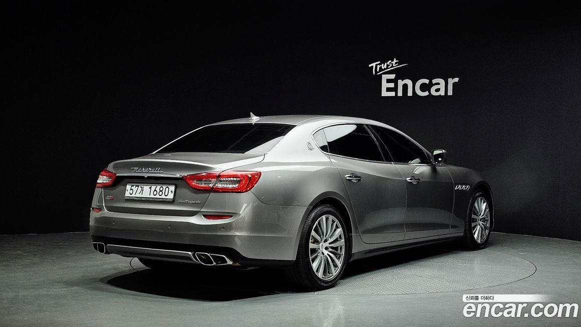 Maserati Quattroporte 2016