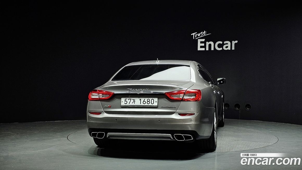 Maserati Quattroporte 2016