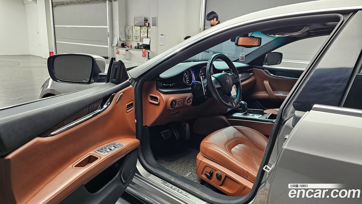 Maserati Quattroporte 2016