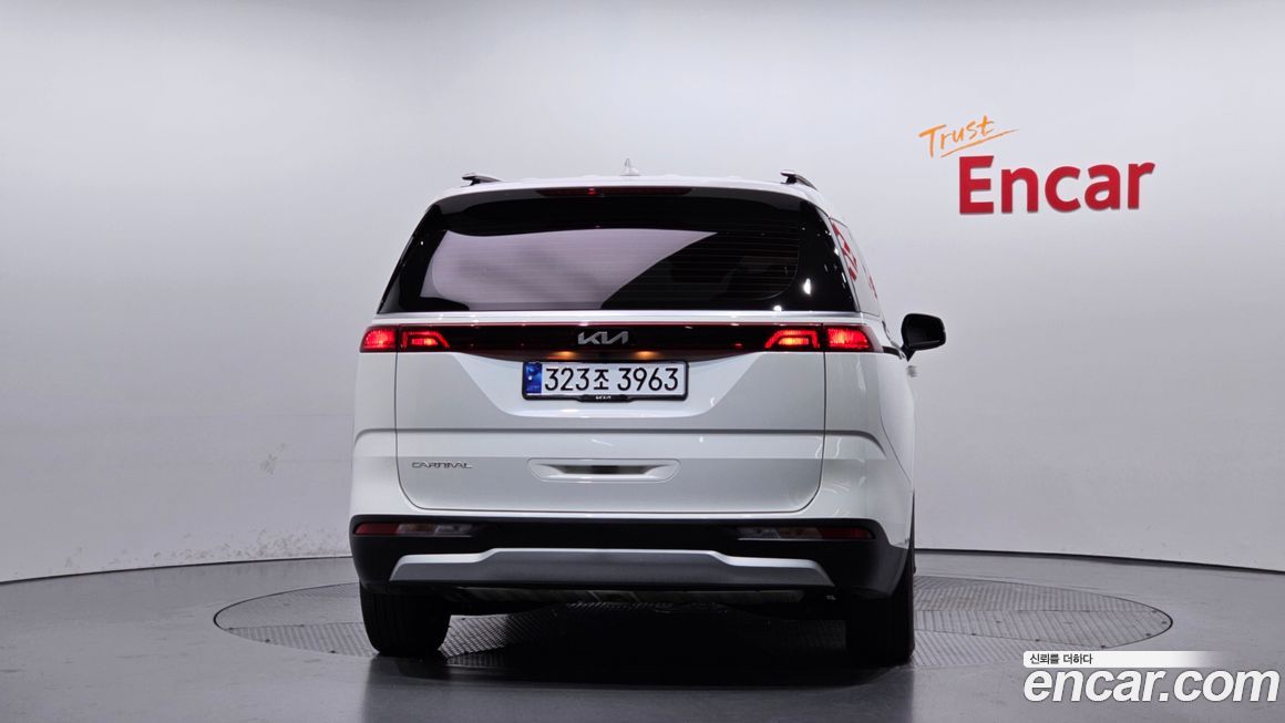 Kia Canival 2023