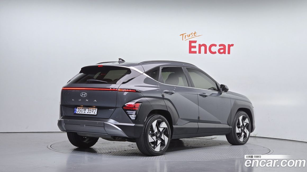 Hyundai Kona 2025