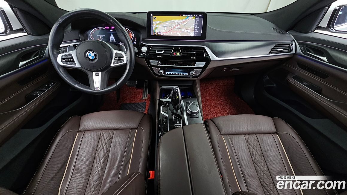 BMW Gran Turismo 2023