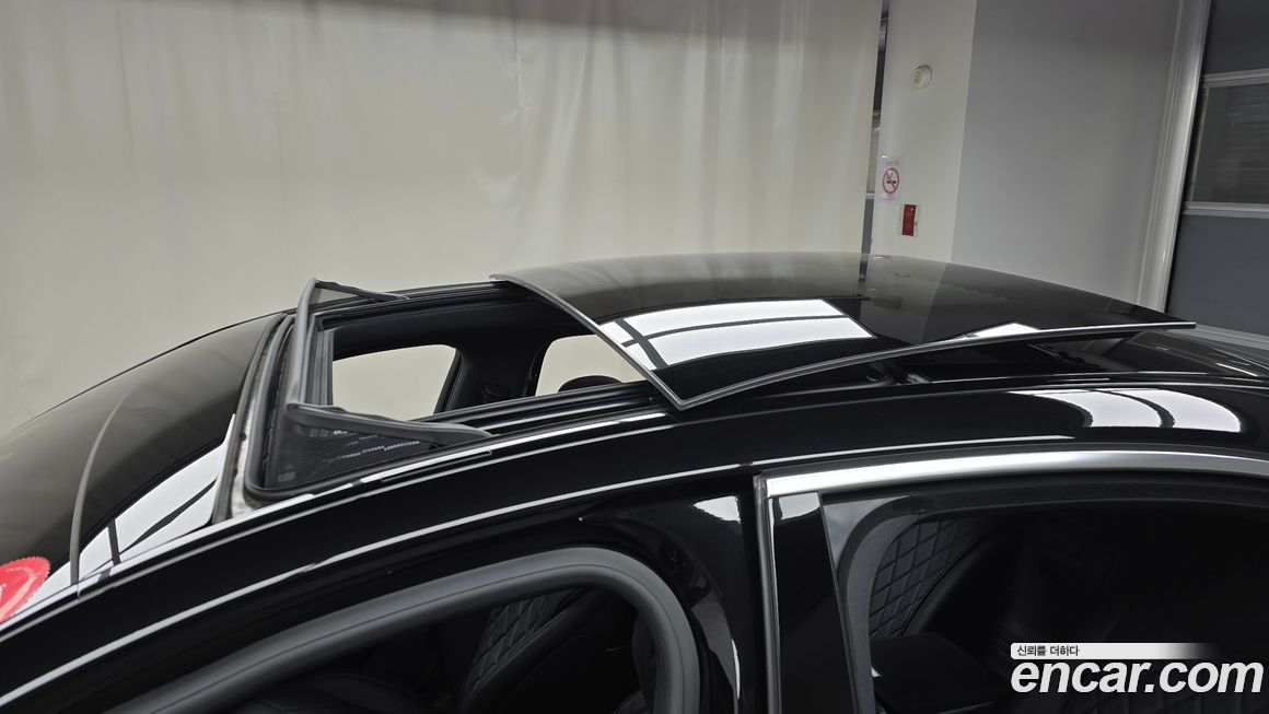 Mercedes-Benz S-Class 2021