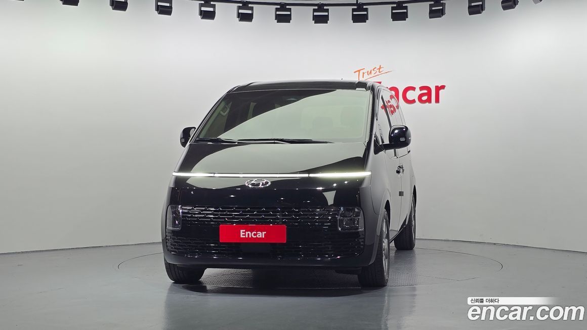 Hyundai Staria 2023