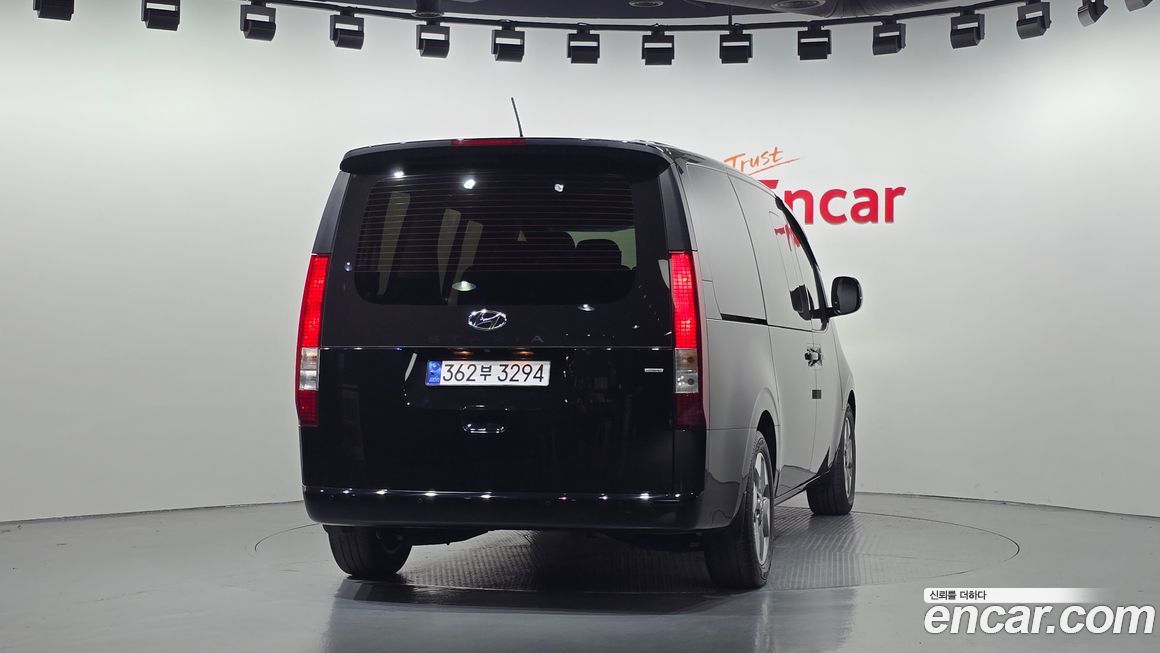Hyundai Staria 2023