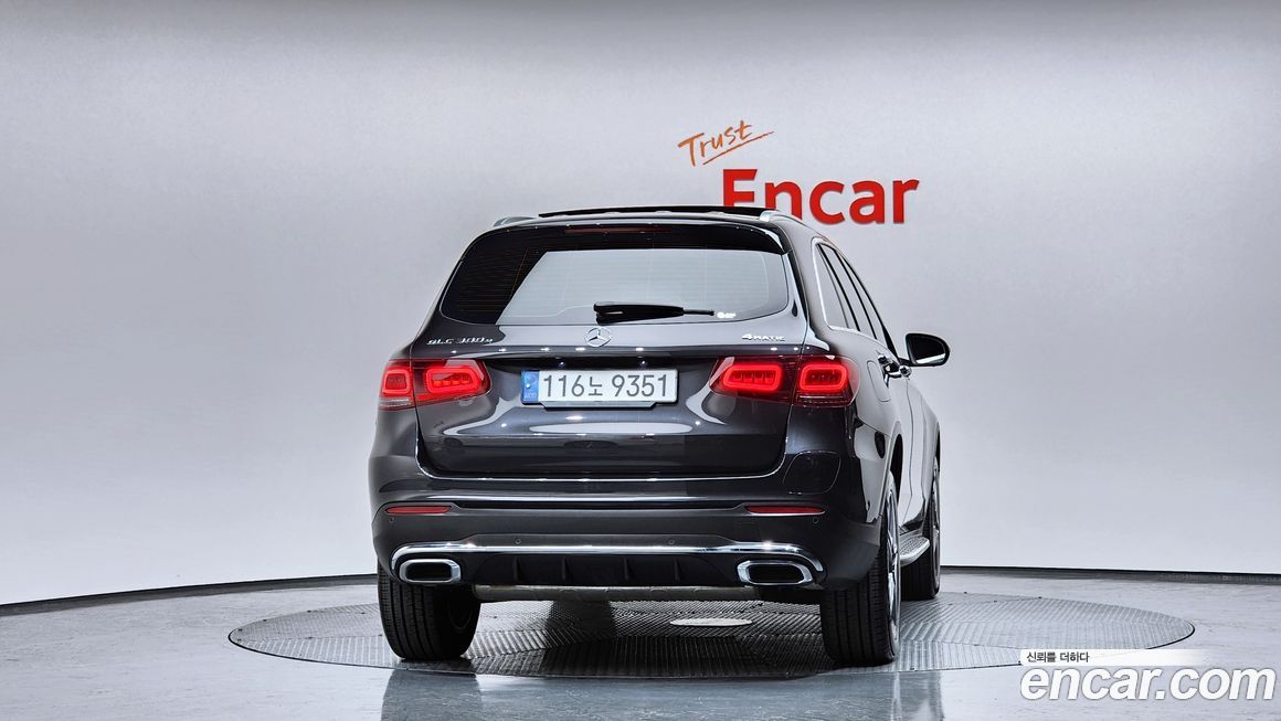 Mercedes-Benz GLC-Class 2022