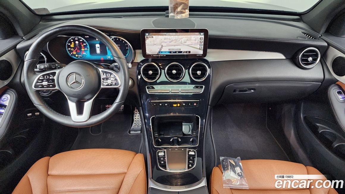 Mercedes-Benz GLC-Class 2022